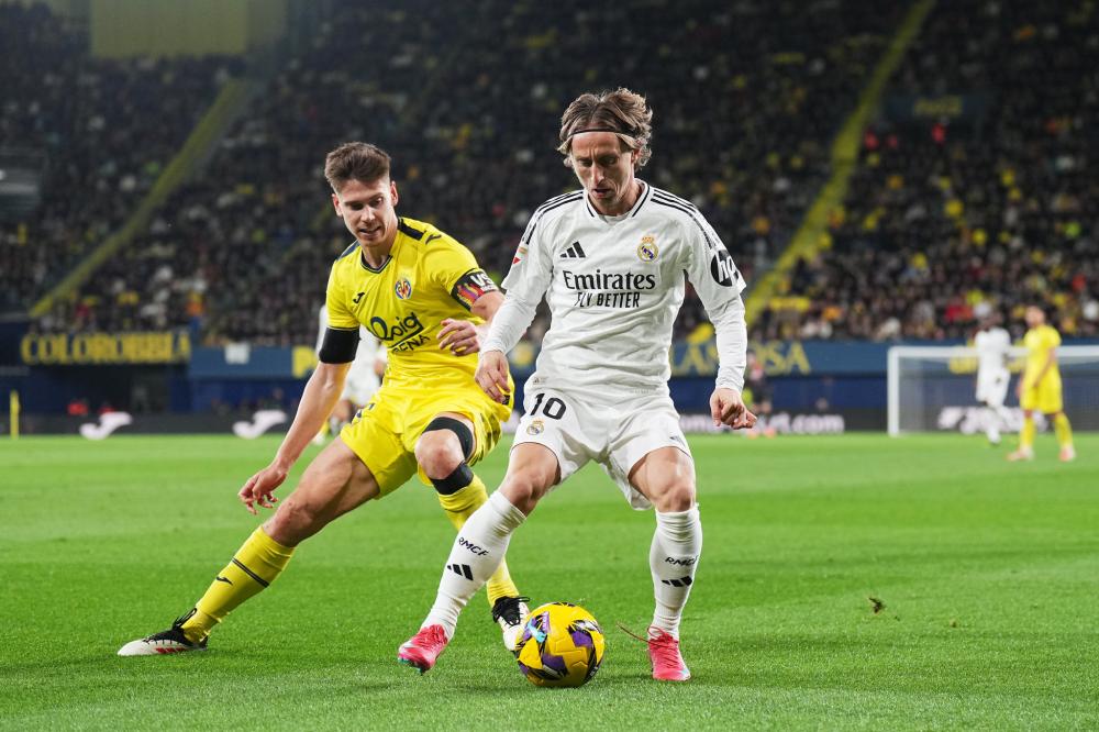 与热刺再度 与热刺再度