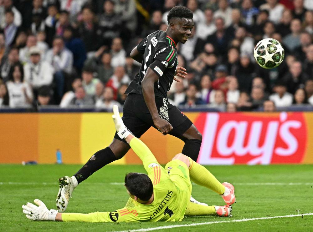 曾在評論哈 曾在評論哈